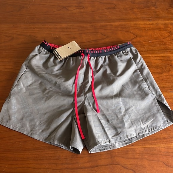 Nike Dri-FIT Run Division Flex Stride Men's 2-In-1 5" Running Shorts DM4634-289 - Picture 4 of 7